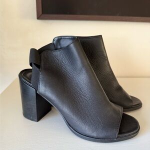 Steve Madden Black Peep-Toe Heel